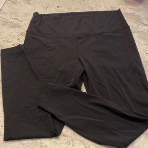 Lululemon Black Wunderunder